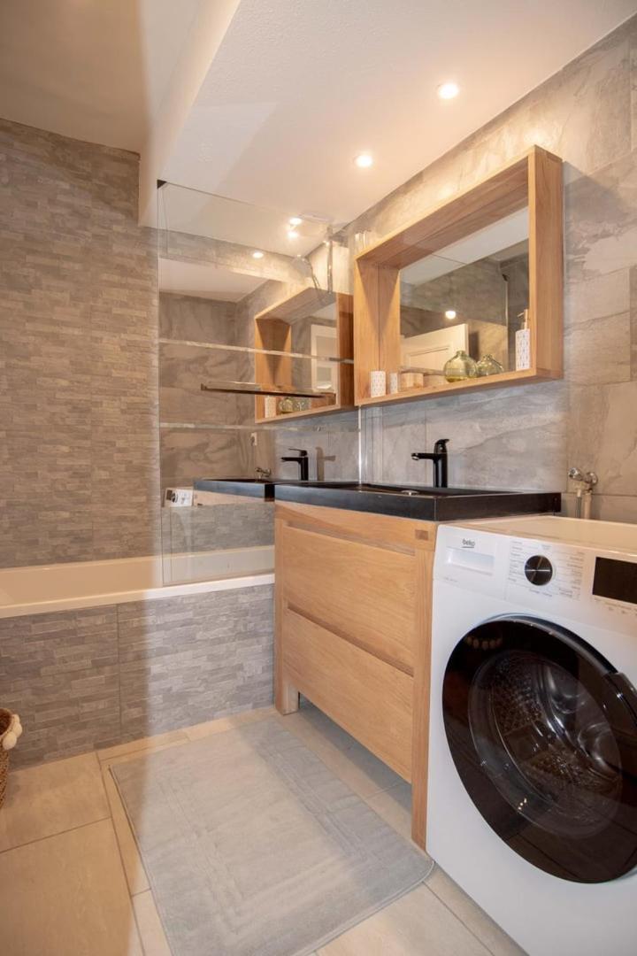 Appartamento Moderne Et Cosy Au Coeur De Saint-Jean Ail Lione Esterno foto